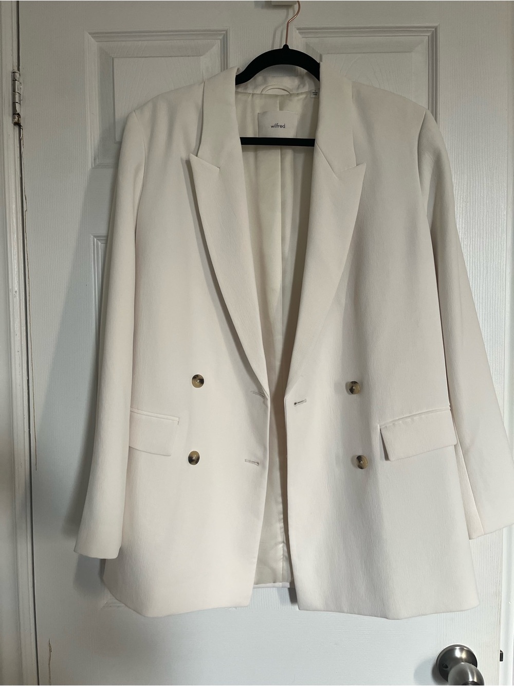 Wilfred Cream Blazer with Buttons